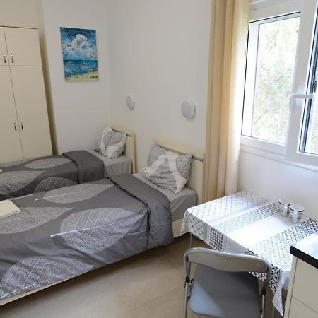 Olga Beach Apartment 28 Χάιφα Εξωτερικό φωτογραφία