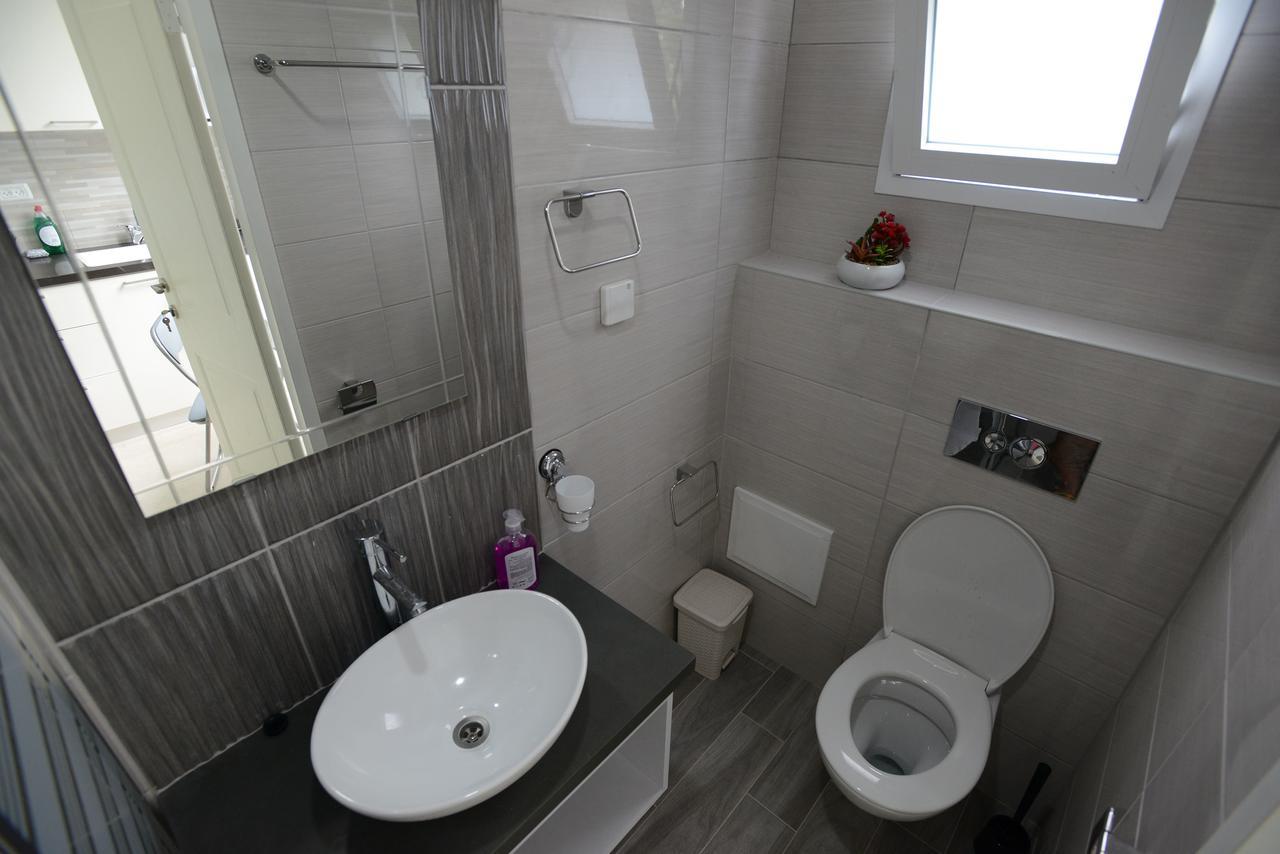 Olga Beach Apartment 28 Χάιφα Εξωτερικό φωτογραφία